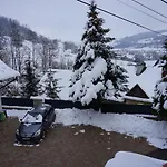 Dom Na Skarpie
